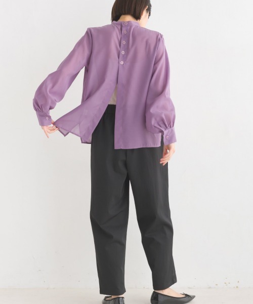 OMNES Supremo（オムネス　スプレモ）の「ニュアンスカラーシアー 後ろデザインブラウス（シャツ/ブラウス・レディース・アイボリー/ラベンダー・FREE）」の10枚目の写真