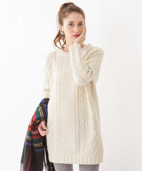 Another Edition（アナザーエディション）の「3ゲージケーブルチュニック/AE 3G CABLE TUNIC（ニット/セーター・レディース・オフホワイト/グレー/ネイビー・ﾌﾘ-）」の2枚目の写真