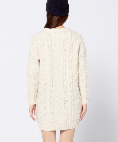 Another Edition（アナザーエディション）の「3ゲージケーブルチュニック/AE 3G CABLE TUNIC（ニット/セーター・レディース・オフホワイト/グレー/ネイビー・ﾌﾘ-）」の10枚目の写真