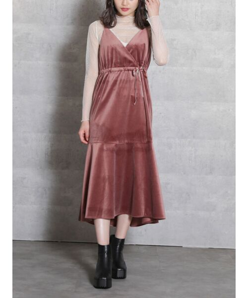 dazzlin（ダズリン）の「裾フレアキャミワンピース（ワンピース・レディース・グレー/ブラック/ピンク・FREE）」の3枚目の写真