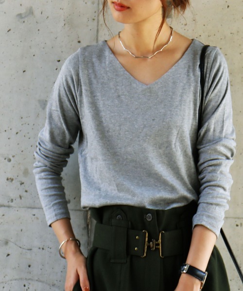 Fashion Letter（ファッションレター）の「フライスVネックロンT（Tシャツ/カットソー・レディース・チャコールグレー/ライトグレー/ブラック/ネイビー/オフホワイト/カーキ/マジェンタ/杢グレー/グレイッシュベージュ・M/LL/3L/4L/L）」の5枚目の写真