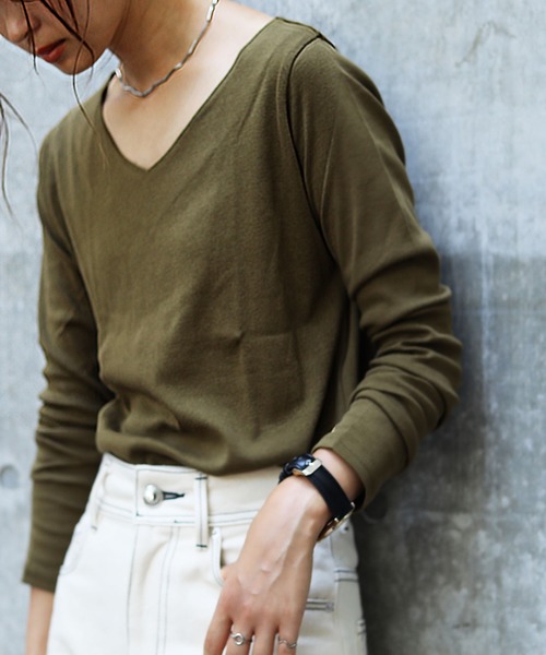 Fashion Letter（ファッションレター）の「フライスVネックロンT（Tシャツ/カットソー・レディース・チャコールグレー/ライトグレー/ブラック/ネイビー/オフホワイト/カーキ/マジェンタ/杢グレー/グレイッシュベージュ・M/LL/3L/4L/L）」の7枚目の写真