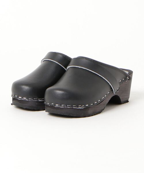 MOHEDA TOFFELN(モヘダトフェール)の「MOHEDA TOFFELN (モヘダトフェール) / キッズ サボサンダル EMIL ウッドサンダル(サンダル・キッズ・ブラウン系その他/ブラック・28/26/30/32/34)」の1枚目の写真