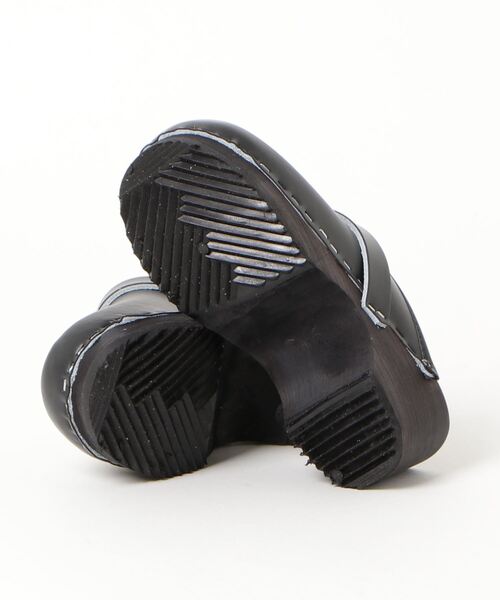 MOHEDA TOFFELN(モヘダトフェール)の「MOHEDA TOFFELN (モヘダトフェール) / キッズ サボサンダル EMIL ウッドサンダル(サンダル・キッズ・ブラウン系その他/ブラック・28/26/30/32/34)」の4枚目の写真