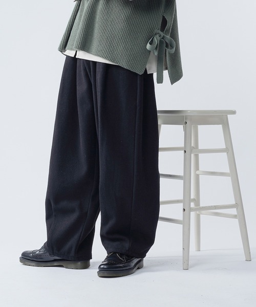 kutir(クティール)の「ウールライクバルーンタックパンツ セットアップ(その他パンツ・メンズ・ブラック/ダークブラウン/ベージュ/グリーン・SMALL/MEDIUM/LARGE)」の2枚目の写真