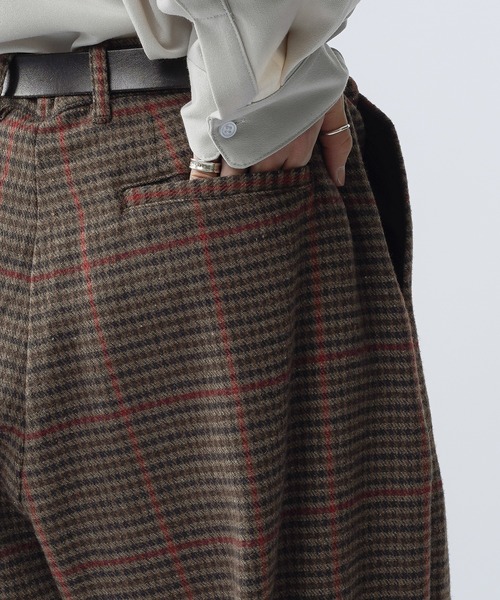 kutir(クティール)の「ウールライクバルーンタックパンツ セットアップ(その他パンツ・メンズ・ブラック/ダークブラウン/ベージュ/グリーン・SMALL/MEDIUM/LARGE)」の10枚目の写真