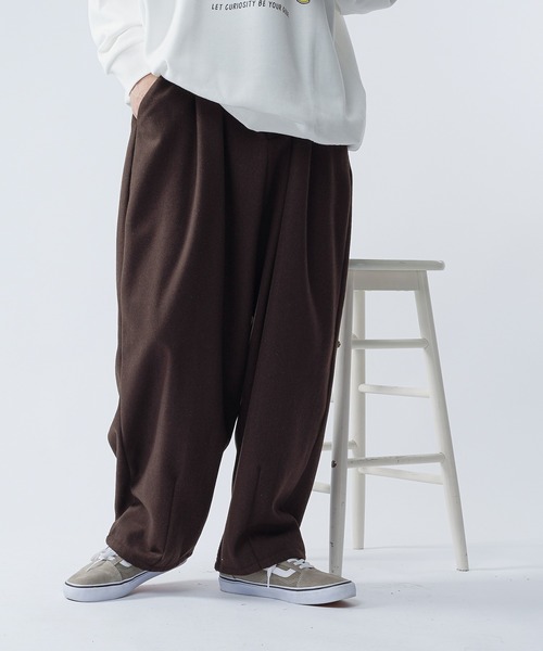 kutir(クティール)の「ウールライクバルーンタックパンツ セットアップ(その他パンツ・メンズ・ブラック/ダークブラウン/ベージュ/グリーン・SMALL/MEDIUM/LARGE)」の7枚目の写真