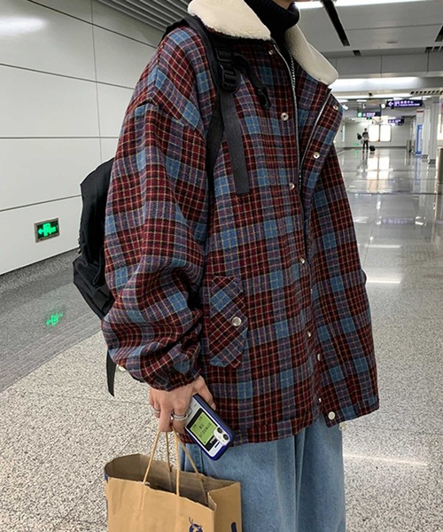 MGV(エムジーヴィー)の「ボア襟チェックブルゾン(ブルゾン・メンズ・ベージュ/キャメル/ワイン・MEDIUM/LARGE/X-LARGE)」の10枚目の写真