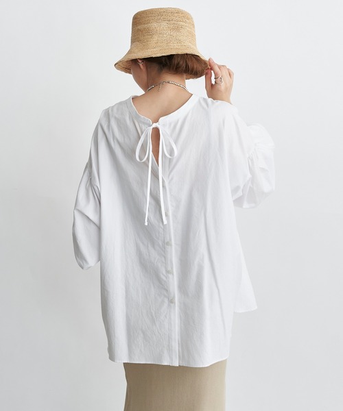 DouDou（ドゥドゥ）の「2WAY袖ボリュームブラウス（シャツ/ブラウス・レディース・ホワイト/チャコールグレー/サックスブルー・FREE）」の19枚目の写真