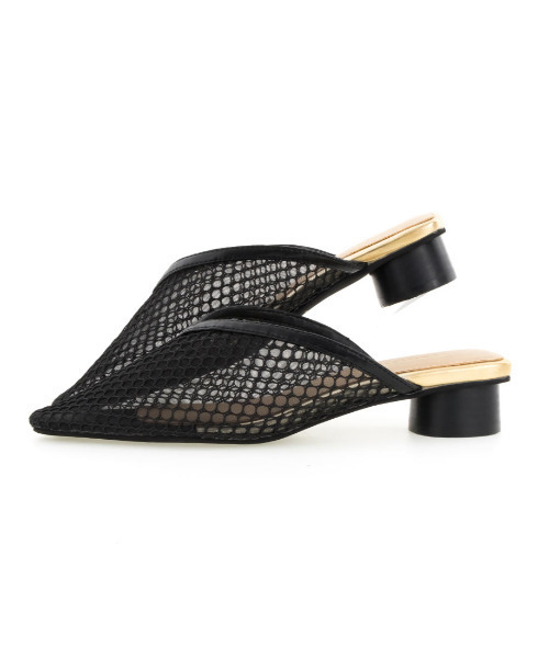 RANDA(ランダ)の「ソフト メッシュディティールVカットミュールパンプス(サンダル・レディース・ブラック/ベージュ・S/M/L/LL)」の7枚目の写真