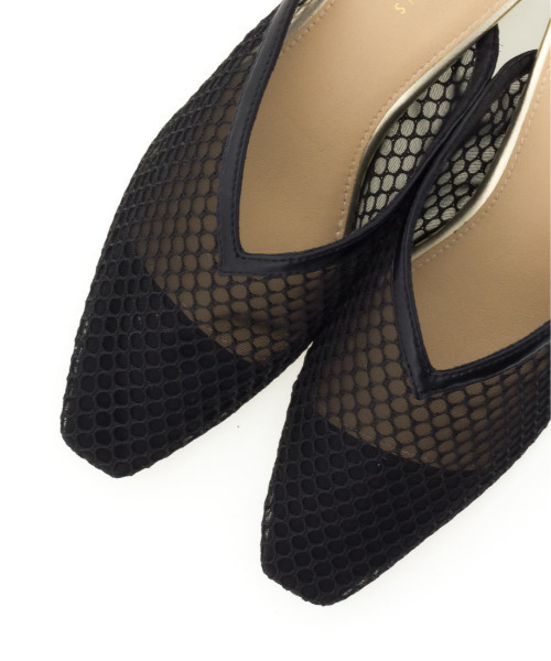 RANDA(ランダ)の「ソフト メッシュディティールVカットミュールパンプス(サンダル・レディース・ブラック/ベージュ・S/M/L/LL)」の9枚目の写真