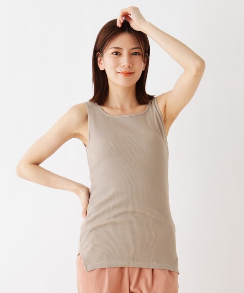 SHOO・LA・RUE（シューラルー）の「◆スクエアネックリブタンクトップ（タンクトップ・レディース・アイボリー/ベージュ/ブラック/ライトブルー/アイボリー系8/ベージュ系8・02/03/04/01）」の5枚目の写真