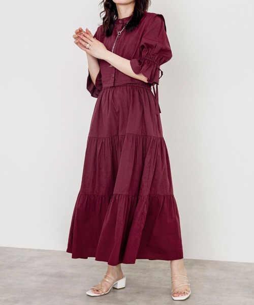 w closet（ダブルクローゼット）の「ベストSET半袖ティアードワンピース（ワンピース・レディース・スミクロ/ライトカーキ/アイボリー/キャメル/ボルドー・FREE）」の5枚目の写真