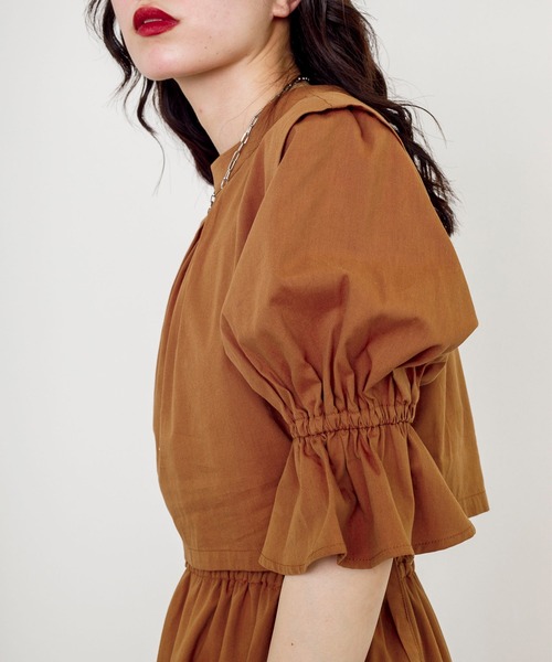 w closet（ダブルクローゼット）の「ベストSET半袖ティアードワンピース（ワンピース・レディース・スミクロ/ライトカーキ/アイボリー/キャメル/ボルドー・FREE）」の9枚目の写真