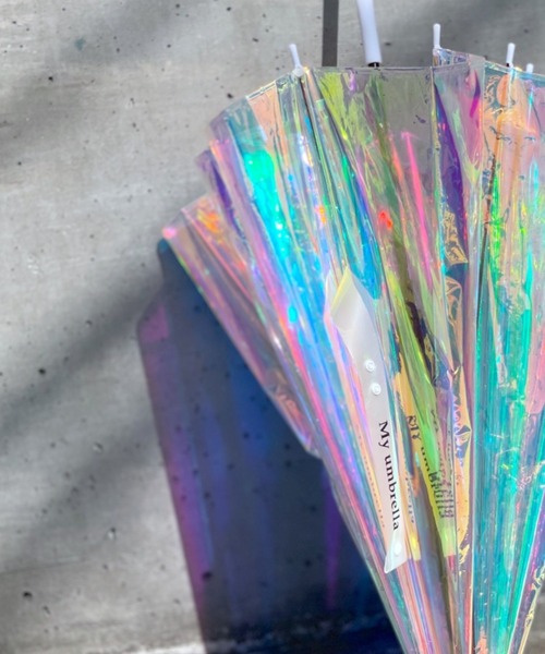 LAVEANGE（ラビアンジェ）の「オーロラ ベルドームアンブレラ（長傘・レディース・シルバー系その他・FREE）」の6枚目の写真