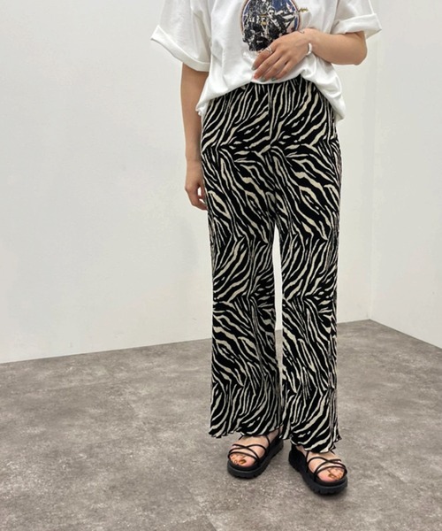 apres jour mignon（アプレジュールミニョン）の「アソートイージーパンツ 【ZOZOTOWN限定アイテム】（その他パンツ・レディース・マスタード/その他/ブルー系その他/ブラック系その他/ブラック/ブラウン系その他/ライトブラウン・X-LARGE/SMALL/MEDIUM）」の2枚目の写真