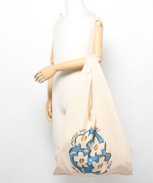 journal standard Furniture （ジャーナルスタンダードファニチャー）の「【IZUMIDALEE×JSF】MARCHE BAG マルシェバック（エコバッグ/サブバッグ・レディース・ホワイト系その他・FREE）」の17枚目の写真