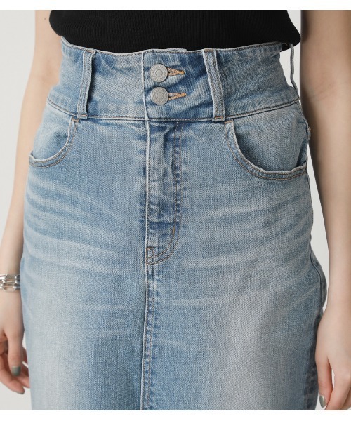 AZUL by moussy(アズールバイマウジー)の「HIGH WAIST SLIT DENIM SK /ハイウエストスリットデニムスカート(デニムスカート・レディース・ホワイト/ライトブルー/ブラック/ベージュ/ダークブルー・SMALL/MEDIUM/LARGE/X-SMALL)」の10枚目の写真