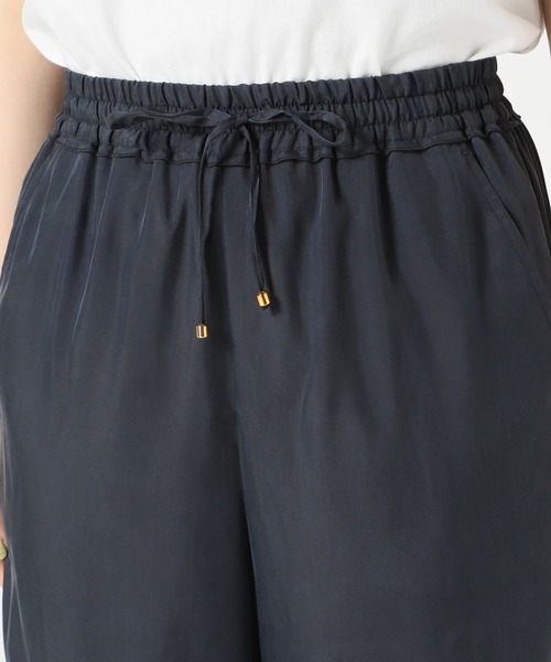 SLOBE IENA（スローブイエナ）の「ドロストイージーパンツ【ウエストゴム/手洗い可能】◆（その他パンツ・レディース・ブラック系その他/ネイビー・36/38）」の10枚目の写真