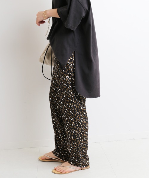 SLOBE IENA（スローブイエナ）の「ドロストイージーパンツ【ウエストゴム/手洗い可能】◆（その他パンツ・レディース・ブラック系その他/ネイビー・36/38）」の20枚目の写真