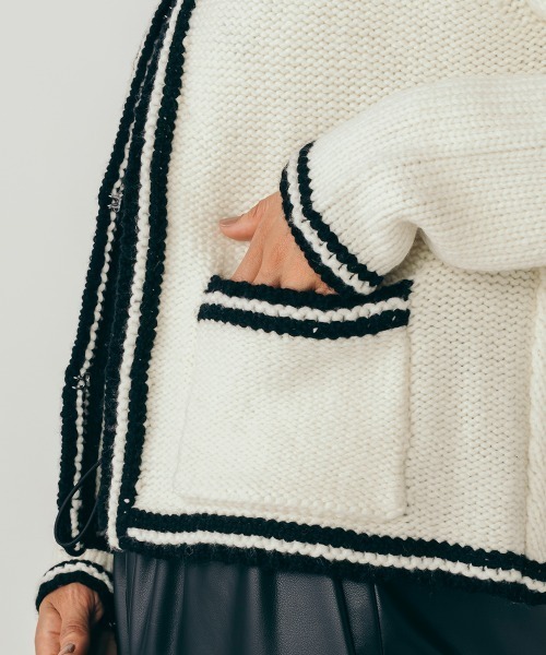 DOUBLE STANDARD CLOTHING（ダブルスタンダードクロージング）の「ビジューボタンニットジャケット（ノーカラージャケット・レディース・オフホワイト・36/38）」の7枚目の写真