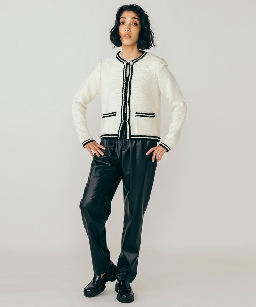 DOUBLE STANDARD CLOTHING（ダブルスタンダードクロージング）の「ビジューボタンニットジャケット（ノーカラージャケット・レディース・オフホワイト・36/38）」の9枚目の写真