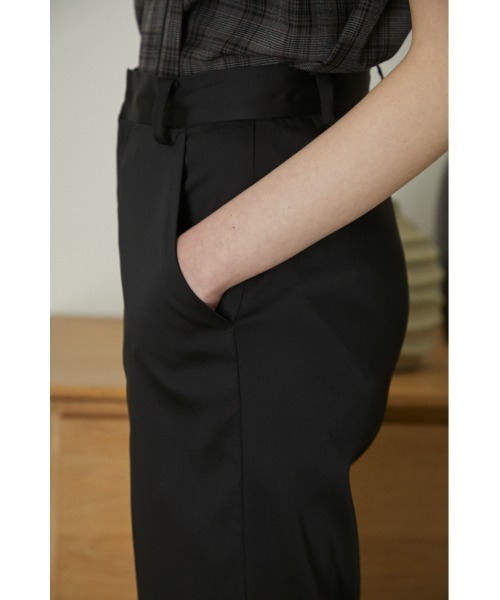 RIM.ARK(リムアーク)の「Both side slit PT(その他パンツ・レディース・ブラック/ライトグリーン・38/36)」の6枚目の写真