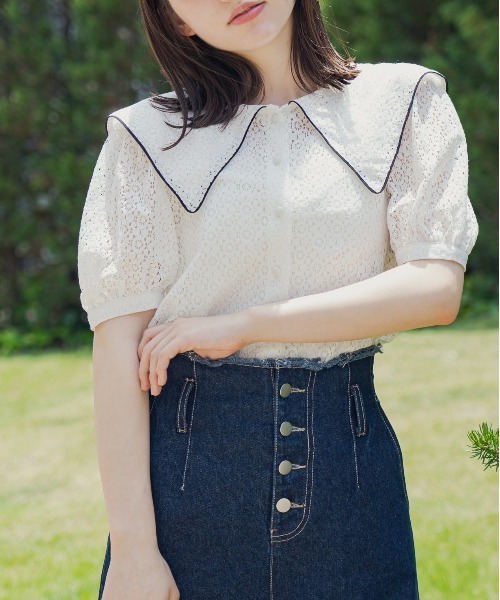 OLIVE des OLIVE（オリーブデオリーブ）の「パイピングセーラーカラーブラウス（シャツ/ブラウス・レディース・ホワイト/サックスブルー/オフホワイト・FREE）」の5枚目の写真