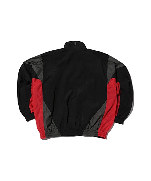 J.S.B.（ジェーエスビー）の「Nylon Track Top（ナイロン