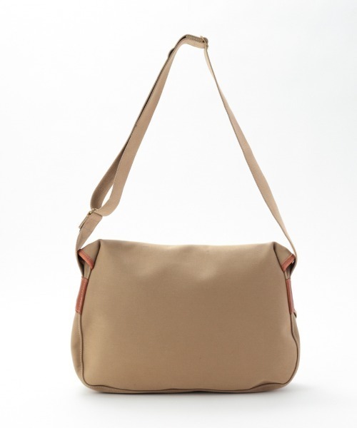 BRADY（ブレディー）の「BRADY/ブレディ　アリエルトラウト　ARIEL TROUT SMALL（ショルダーバッグ・レディース・ブラック/カーキ/ブラウン・FREE）」の9枚目の写真