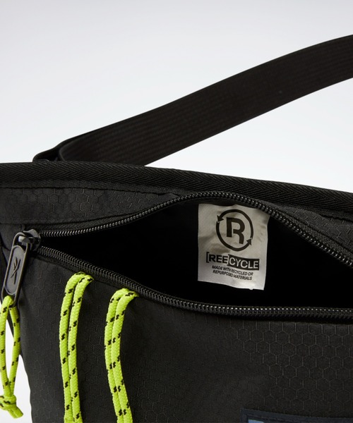 Reebok（リーボック）の「クラシックス キャンピング シティバッグ / Classics Camping City Bag（ショルダーバッグ・メンズ・ブラック/アーミー・FREE）」の9枚目の写真