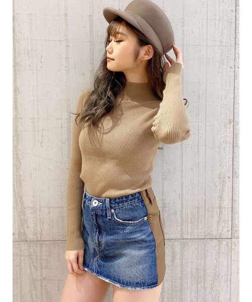 GYDA（ジェイダ）の「ボトルネックリブニット TOPS（ニット/セーター・レディース・ブラック/ベージュ/オフホワイト・FREE）」の7枚目の写真