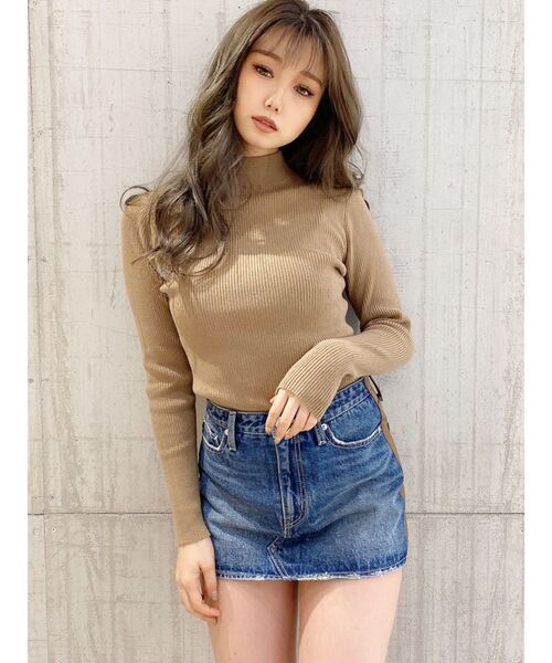 GYDA（ジェイダ）の「ボトルネックリブニット TOPS（ニット/セーター・レディース・ブラック/ベージュ/オフホワイト・FREE）」の4枚目の写真