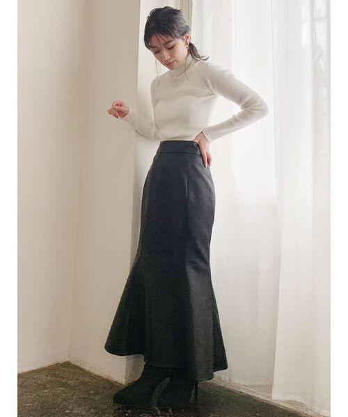 GYDA（ジェイダ）の「ボトルネックリブニット TOPS（ニット/セーター・レディース・ブラック/ベージュ/オフホワイト・FREE）」の14枚目の写真