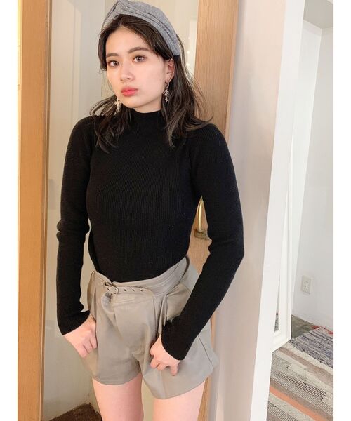 GYDA（ジェイダ）の「ボトルネックリブニット TOPS（ニット/セーター・レディース・ブラック/ベージュ/オフホワイト・FREE）」の12枚目の写真