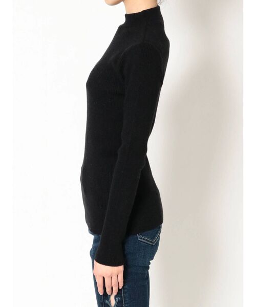 GYDA（ジェイダ）の「ボトルネックリブニット TOPS（ニット/セーター・レディース・ブラック/ベージュ/オフホワイト・FREE）」の20枚目の写真