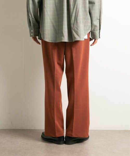 URBAN RESEARCH（アーバンリサーチ）の「URBAN RESEARCH iD　SEMI FLARE JERSEY PANTS（その他パンツ・メンズ・ブラック/ブルー系その他/バーガンディー/ブラウン/グリーン・MEDIUM/LARGE）」の16枚目の写真