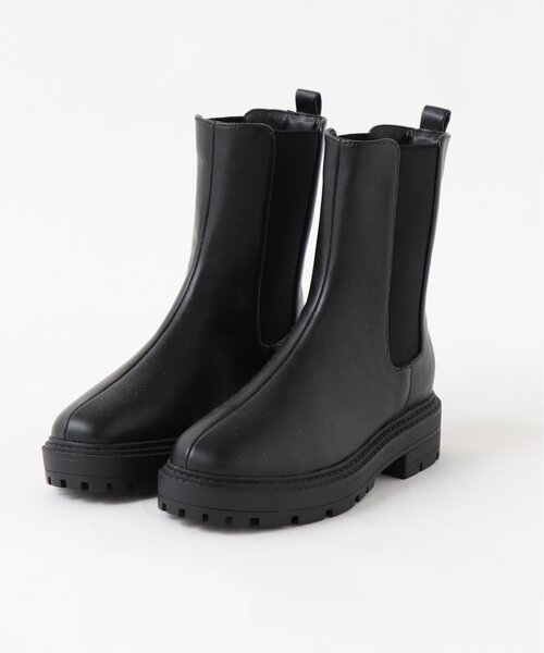 RAY CASSIN（レイカズン）の「ビガーサイドゴアブーツ（ブーツ・レディース・キナリ/ブラック・LARGE/MEDIUM）」の3枚目の写真