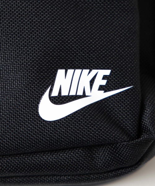 NIKE(ナイキ)の「WEGO/NIKE HERITAGE CROSSBODY FA21(ショルダーバッグ・メンズ・ブラック・FREE)」の5枚目の写真