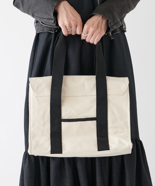 CUISINE HABITS(クイジーヌハビッツ)の「FLAP TOTE / フラップ付き トートバッグ(トートバッグ・レディース・ホワイト系・フリー)」の4枚目の写真