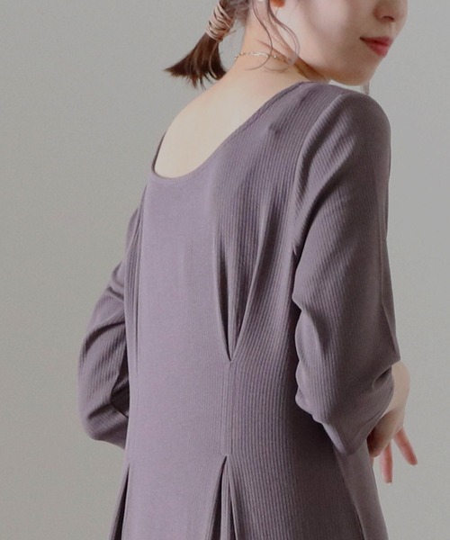 Cheek（チーク）の「テレコウエストタックワンピース（ワンピース・レディース・モカ/ブラック/グレイッシュベージュ・FREE）」の17枚目の写真