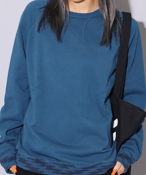 CAL O LINE（キャルオーライン）の「CAL O LINE/キャルオーライン FIN V RAGLAN CREW スウェット 無地 クルーネック（スウェット・メンズ・ダークグリーン/ダークパープル・S/M/L）」の19枚目の写真