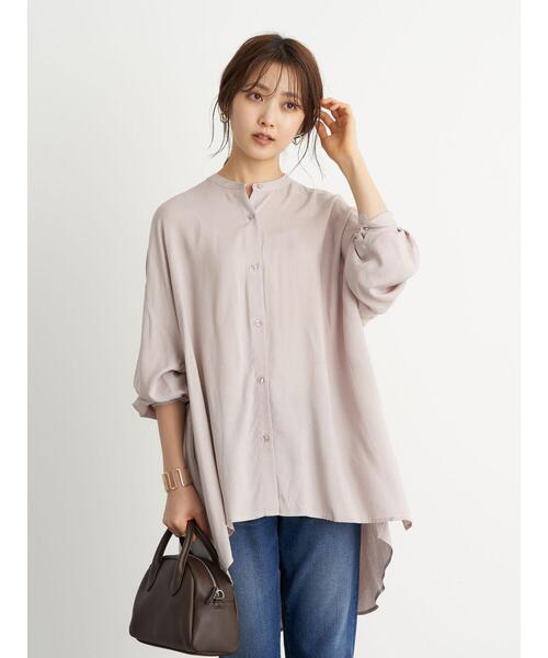 earth music&ecology(アースミュージックアンドエコロジー)の「バックティアードチュニック *(チュニック・レディース・オフホワイト/ブラック/ベージュ/サックスブルー・FREE)」の11枚目の写真
