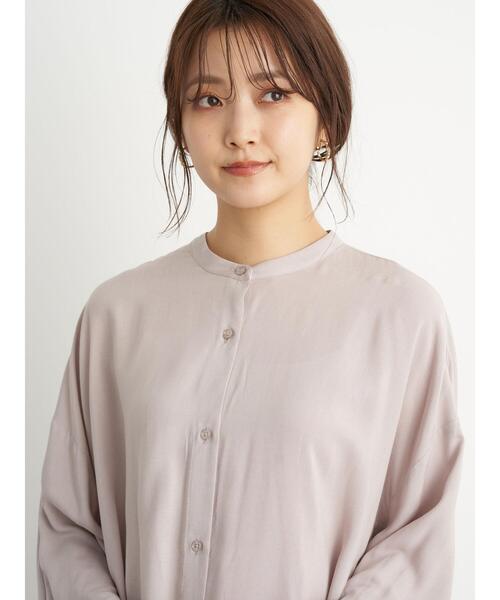 earth music&ecology(アースミュージックアンドエコロジー)の「バックティアードチュニック *(チュニック・レディース・オフホワイト/ブラック/ベージュ/サックスブルー・FREE)」の14枚目の写真