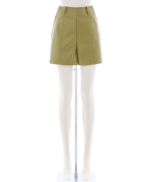 clear(クリア)の「【WEB限定】フェイクレザーショートパンツ(その他パンツ・レディース・ブラック/サンドベージュ/ブラウン/ベージュ/ブルー/グリーン・S/M)」の6枚目の写真