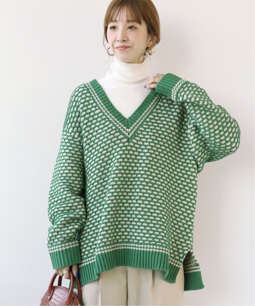 Simplicite（サンプリシテ）の「深VバイカラーKNITプルオーバー◆（ニット/セーター・レディース・ブラウン/ナチュラル/ブルー/グリーン・FREE）」の3枚目の写真