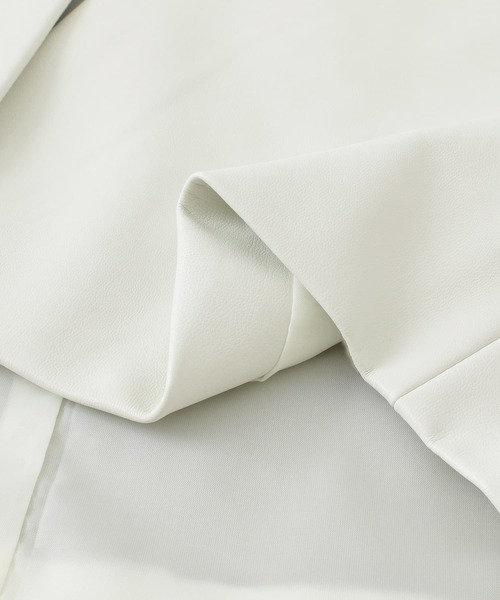 KBF(ケイビーエフ)の「フェイクレザーベスト(その他アウター・レディース・ライトグレー/ブラック・ONE)」の10枚目の写真