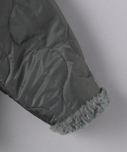 HYKE(ハイク)の「<HYKE(ハイク)>FAUX SHEARLING ショートコート ■■■(その他アウター・レディース・ブラック/オリーブ・1/2)」の6枚目の写真