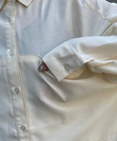 PAGEBOY（ページボーイ）の「ルーズポケットBIGシャツ（シャツ/ブラウス・レディース・ブラック/アイボリー/ホワイト系その他/グレイッシュベージュ/アクア・FREE）」の20枚目の写真