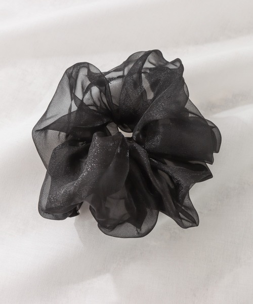 Blueberry（ブルーベリー）の「カラフル シュシュ ヘアゴム ヘアアクセ（シュシュ・レディース・ブルー/サックスブルー/ブラック系2/ブラック系1/ブラウン/ブラウン系1/オレンジ/パープル/ブラック/ベージュ/グリーン/ホワイト・フリー）」の4枚目の写真